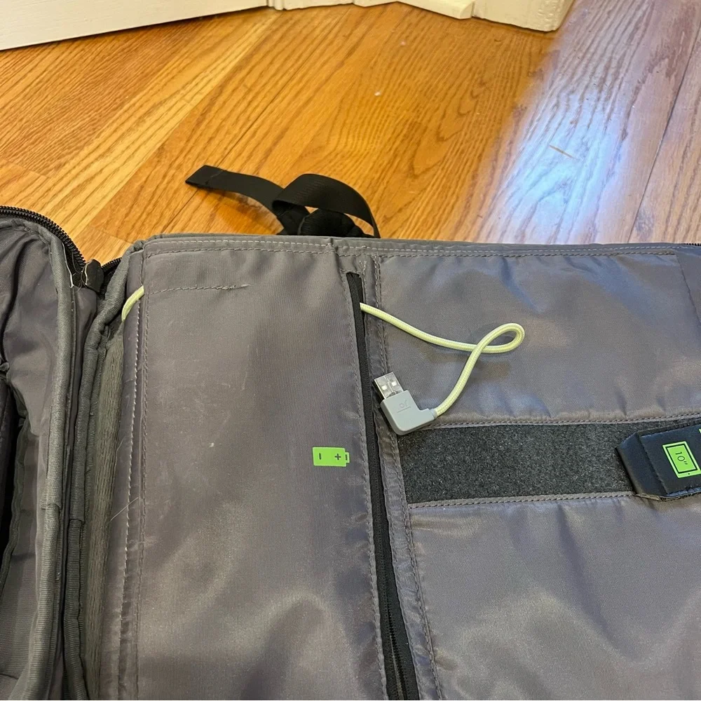 Korin Click Pack Pro Anti-theft TSA USB Charge Backpack Gray